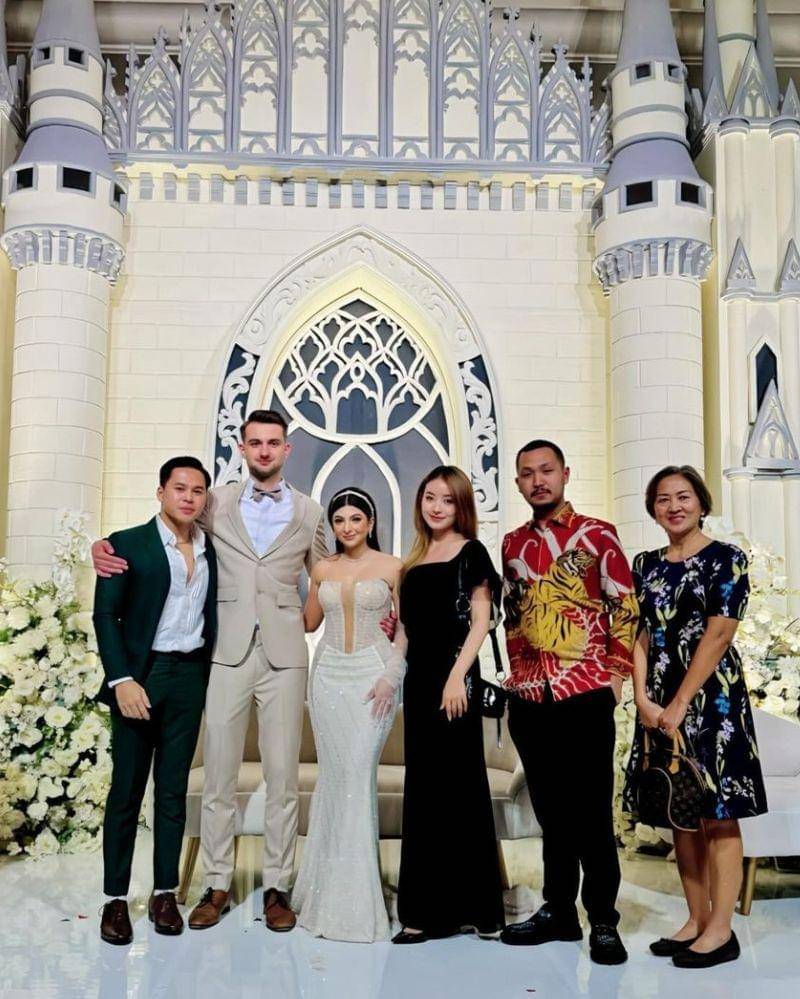 Instagram.com/natashawilona12